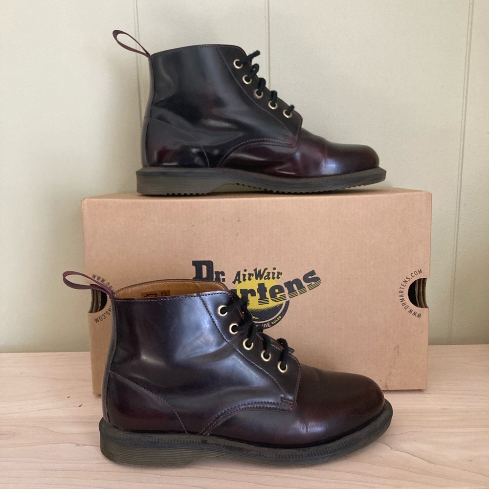 /SOLD/ Doc Martens Emmaline Arcadia Leather Laceup Boot